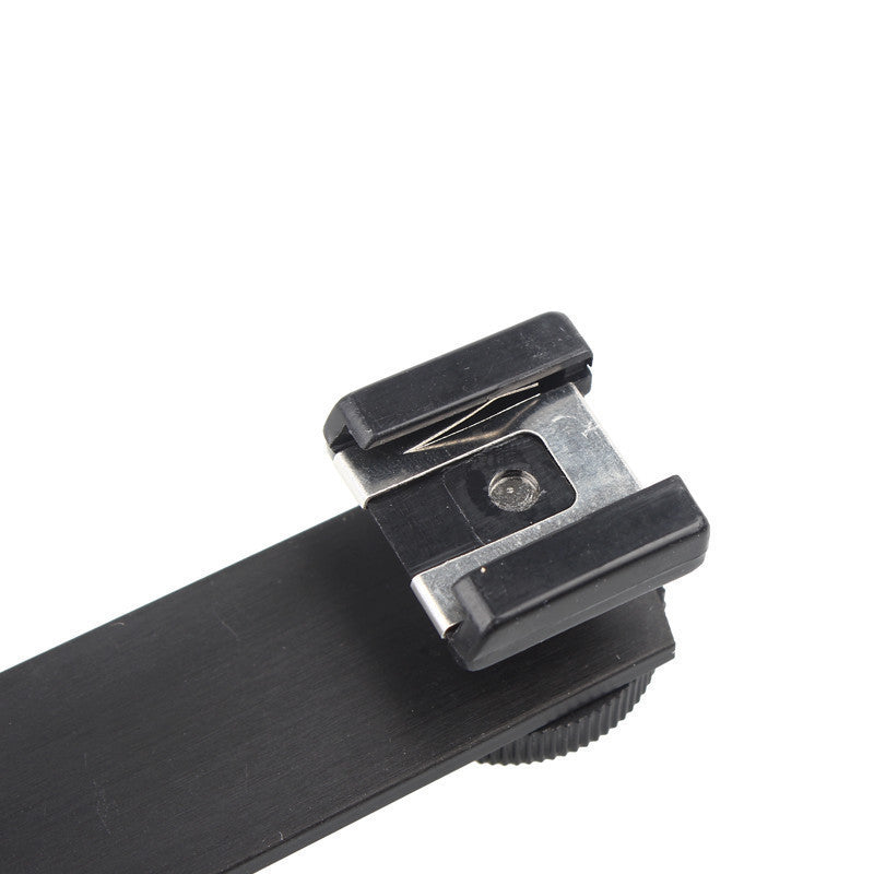 HKM-916499 Dual-Head Portable Camera Stand with Metal Bracket for 2-5kg Support