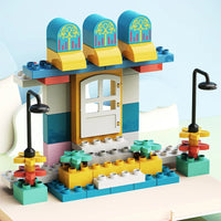 HKM-916883 DIY Assembled Building Blocks Set with Castle Track and Cartoon Cars for Ages 3 and Up