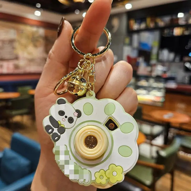 HKM-917139 Planet Rabbit Astronaut Keychain - Cute Cartoon Silicone Bag Pendant for Keys