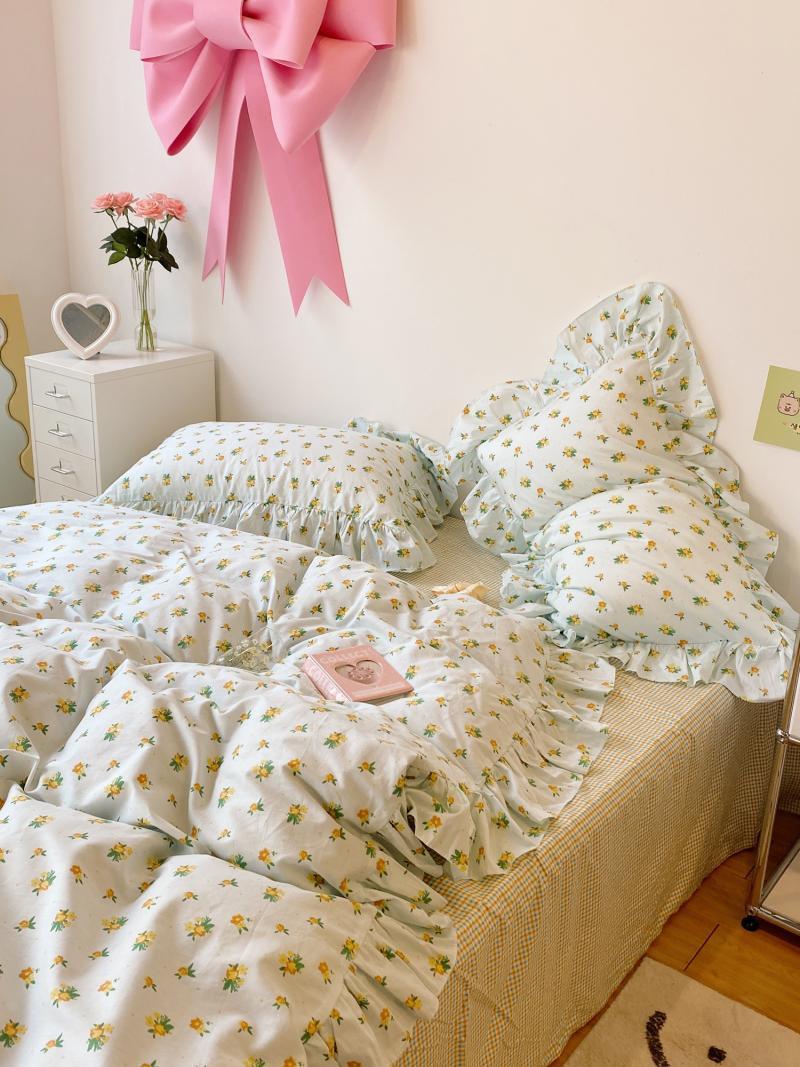 HKM-918611 Lotus Flower Cotton Four-Piece Bed Set with Floral Design, Available in Multiple Sizes