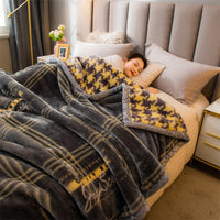 HKM-918931 Cozy Plush Thick Warm Blanket with Stylish Stripes for All Seasons, Multiple Colors Available