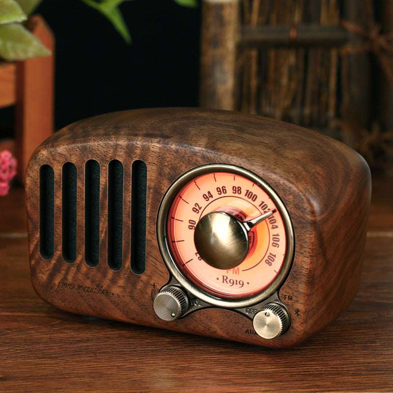 HKM-920467 Retro Wooden Wireless Mini Speaker – 5W Output, 1100mAh Battery, Bluetooth 4.1, 10m Range, USB Interface