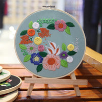 HKM-925203 Beginner's DIY Hand Embroidery Kit - Canvas with Floral and Leaf Patterns, Complete Material Package