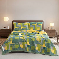 HKM-925203 Multifunctional Three-Layer Gauze Blanket with Pillowcase in Various Colors and Sizes