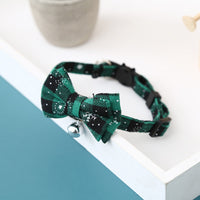 HKM-926227 Christmas Snowflake Plaid Bow Cat Collar in Red and Green, Adjustable Size 22.5-27.5cm