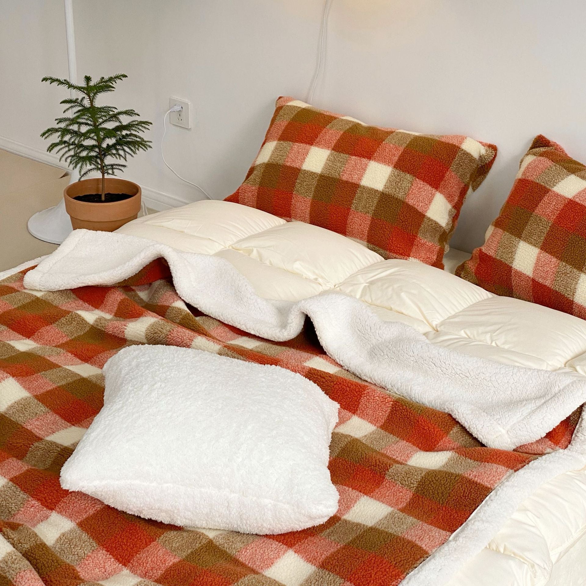 HKM-928659 Reversible Lamb Velvet Blanket for Kids - Cozy Cartoon Designs in Various Colors and Sizes