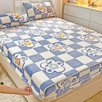 HKM-930963 Double-Sided Cartoon Snowflake Velvet Fitted Sheet with Cute Animal and Flower Patterns, Multiple Sizes Available