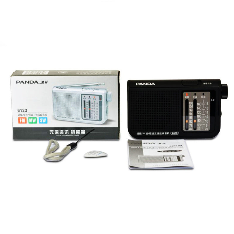 KTX-932819 Compact Medium Wave and Short Wave Radio with Headphones and Battery Pack