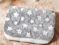 HKM-936211 Cat Four Seasons Mat Blanket - Thickened Double-Sided Lamb Wool & Flannel Cushion in Various Colors and Sizes