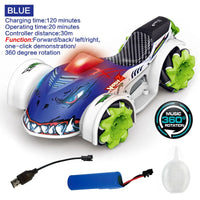 HKM-938131 Flash Spray Shark 2.4GHz Remote Control Stunt Car with Light and Music, Electric Drift Truck for Indoor and Outdoor Fun