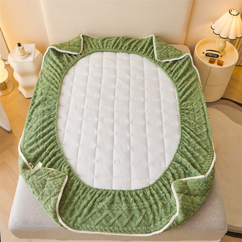 HKM-938707 Thermal Corn Velvet Quilt Fitted Sheet with Pillowcases - Available in Multiple Sizes