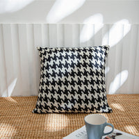 HKM-939987 Nordic Black and White Houndstooth Cotton Cushion Cover 45x45cm