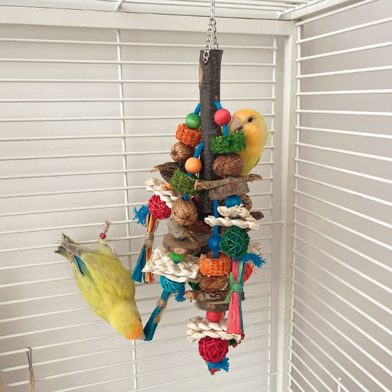 HKM-940115 Natural Material Parrot Decompression Toy with Colorful String Combination for Small to Medium Birds