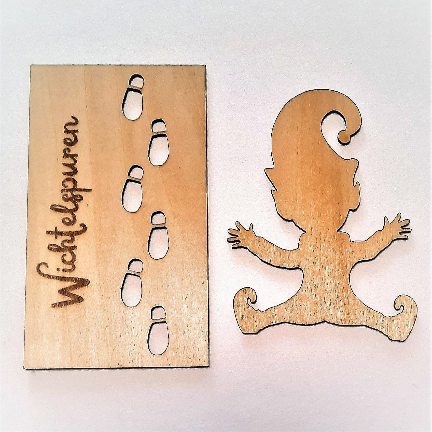 HKM-941139 Christmas Wooden Hanging Decoration - Template Footprints and Villains, Craft Pendant Size 10x7x0.5cm