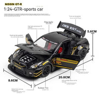 HKM-946579 1:24 Diecast Metal Nissan GTR Sports Car with Sound and Light, Pullback Action, Alloy Model for Ages 5 and Up