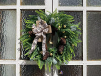 HKM-946899 Christmas Pine Cone and Pine Needle Artificial Wreath, White Spray Finish, 40cm