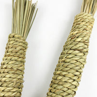 HKM-947219 Pet Hand Woven Water Grass Carrot Toy