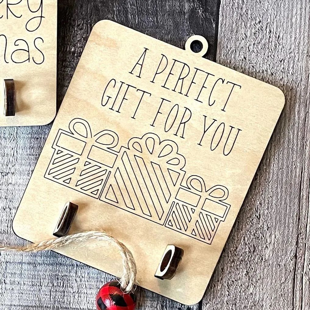 HKM-950355 Christmas Wooden Money Clip Decoration with Gift Rack and Tree Design