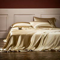HKM-950547 25 lb Mulberry Silk Four Piece Bedding Set with Duvet Cover and Pillowcases