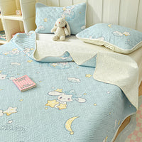 HKM-951059 Modern Floral Tatami Non-Slip Bed Cover Set in Three Sizes