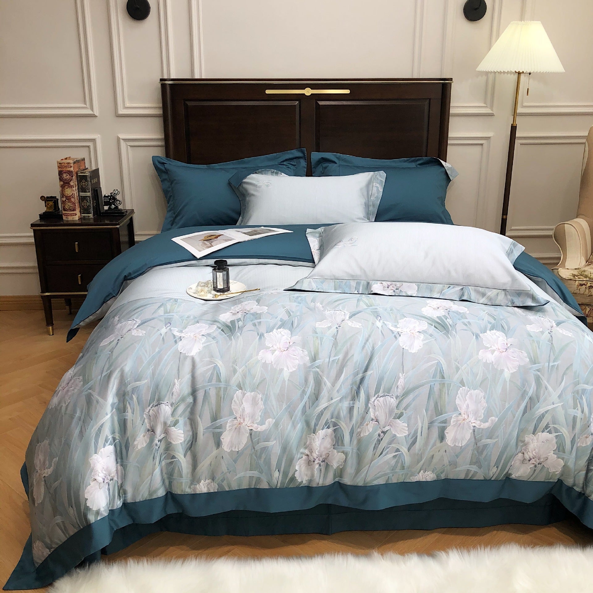 HKM-951379 European Style Cotton Digital Printing Four-Piece Bed Set with Floral Embroidery