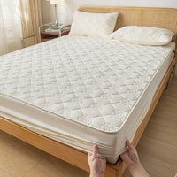 HKM-952211 Waterproof Mattress Cover with Dustproof Protection - Various Sizes Available
