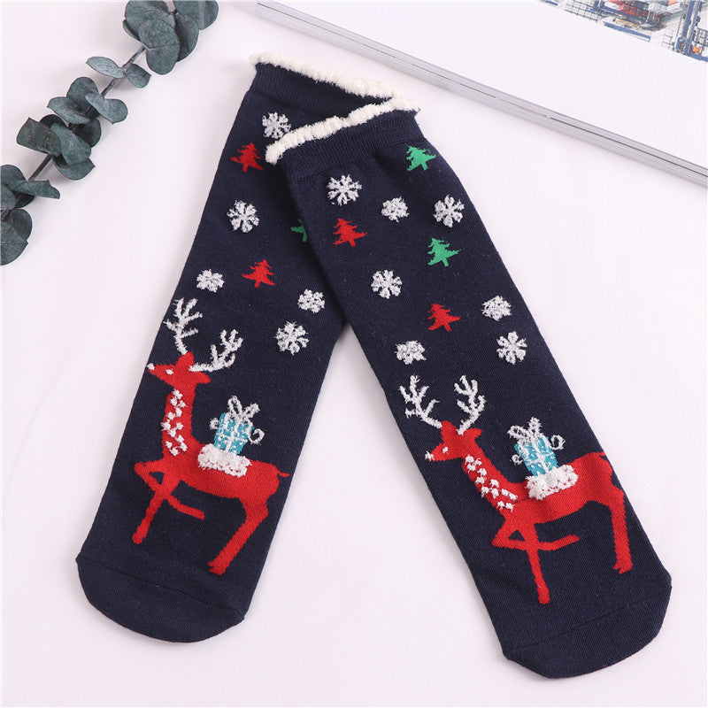 HKM-954131 Cozy Santa Claus Patterned Casual Socks for Spring, Summer, and Autumn