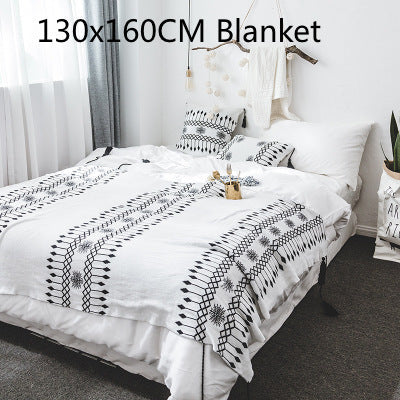 HKM-955667 Knitted Cotton Woolen Blanket with Geometric Pillowcases for Modern Home Décor