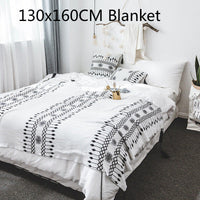 HKM-955667 Knitted Cotton Woolen Blanket with Geometric Pillowcases for Modern Home Décor