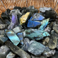 HKM-957651 Labradorite Polished Slate Ornaments for Modern Decor – Various Sizes Available