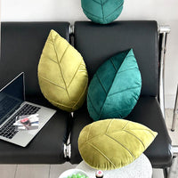 HKM-958099 Natural Green Plant Leaves Pillow for Home Decor - Modern Simple Design, Available in Two Sizes