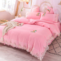 HKM-958291 Elegant Four-Piece Polyester Bedding Set in Various Styles and Colors