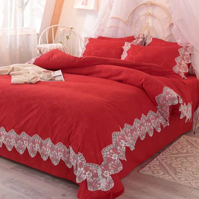 HKM-958291 Elegant Four-Piece Polyester Bedding Set in Various Styles and Colors