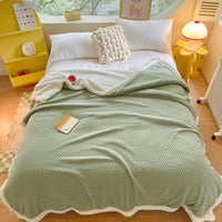 HKM-961747 Double Layer Berber Fleece Blanket - Heart-Shaped Cozy Cover, Available in Various Sizes and Colors