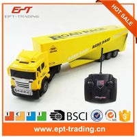 HKM-963539 8 Channel Remote Control Tipper Truck with Tilting Cart - Durable Engineering Toy for Kids Ages 2-4