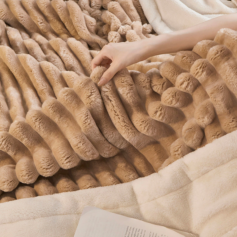 HKM-964883 Solid Color Polyester Plush Blanket in Various Sizes and Colors
