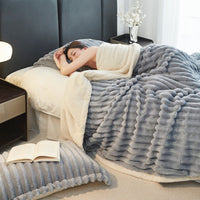 HKM-964883 Solid Color Polyester Plush Blanket in Various Sizes and Colors