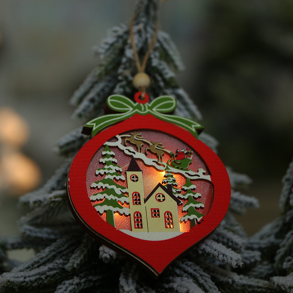 HKM-965011 Creative Hollow Wooden Pendant Light for Festive Decor, Available in Various Shapes