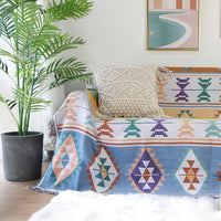 HKM-965651 Geometric Knitted Blanket Made of Cotton and Polyester for Sofa and Bed Use