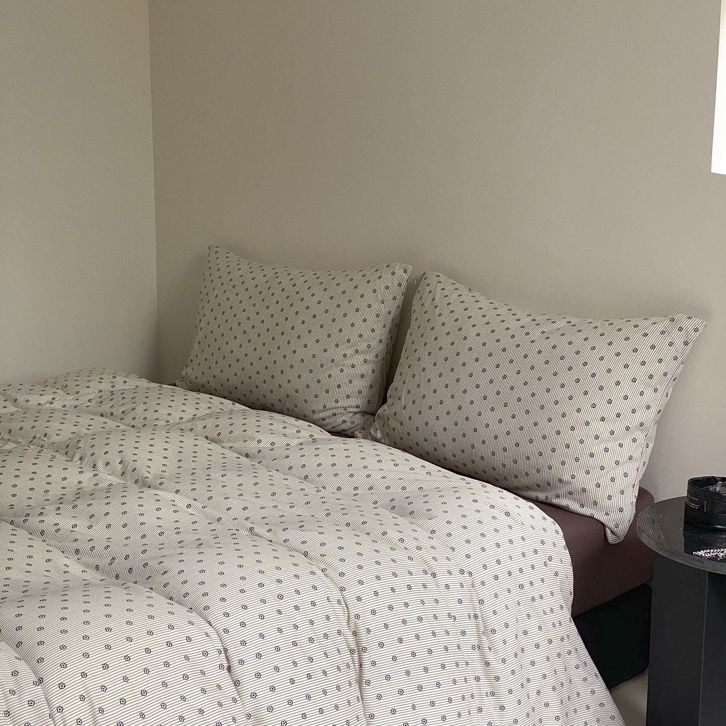 HKM-965715 Cotton Knitted Printed Four-Piece Bedding Set with Geometric, Floral, and Animal Patterns