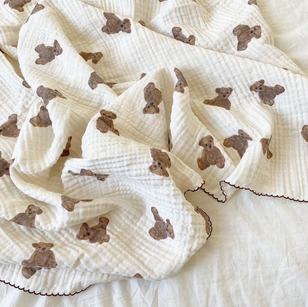 HKM-966931 Double Layer Full Print Bear Blanket in Beige - Soft Cotton Gauze for Comfort and Style