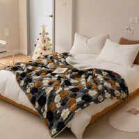HKM-967187 Cozy Korean Jacquard Coral Fleece Blanket for Autumn and Winter, Soft and Comfortable Throw
