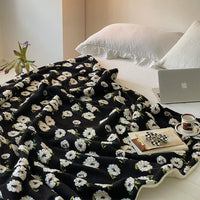 HKM-967187 Cozy Korean Jacquard Coral Fleece Blanket for Autumn and Winter, Soft and Comfortable Throw