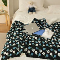 HKM-967187 Cozy Korean Jacquard Coral Fleece Blanket for Autumn and Winter, Soft and Comfortable Throw