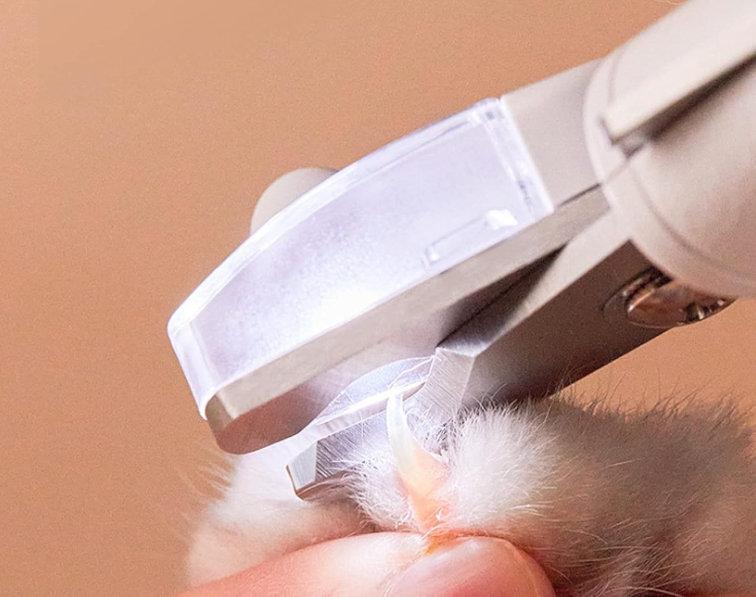 HKM-968019 LED Pet Nail Clipper with Anti-Splash Design and Ergonomic Handle for Safe and Accurate Nail Cutting