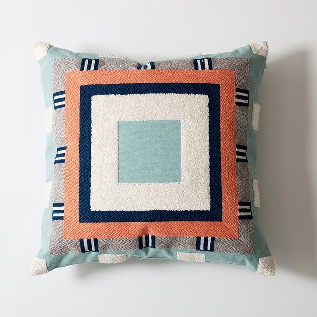 HKM-971603 Embroidered Cotton Cushion with Polyester Fiber Core for Home and Decor