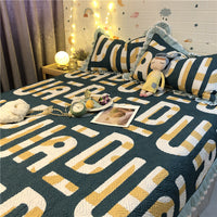 HKM-971795 Vintage Cartoon Animation Cotton Bed Cover Set with Pillow Cases, 200x230CM