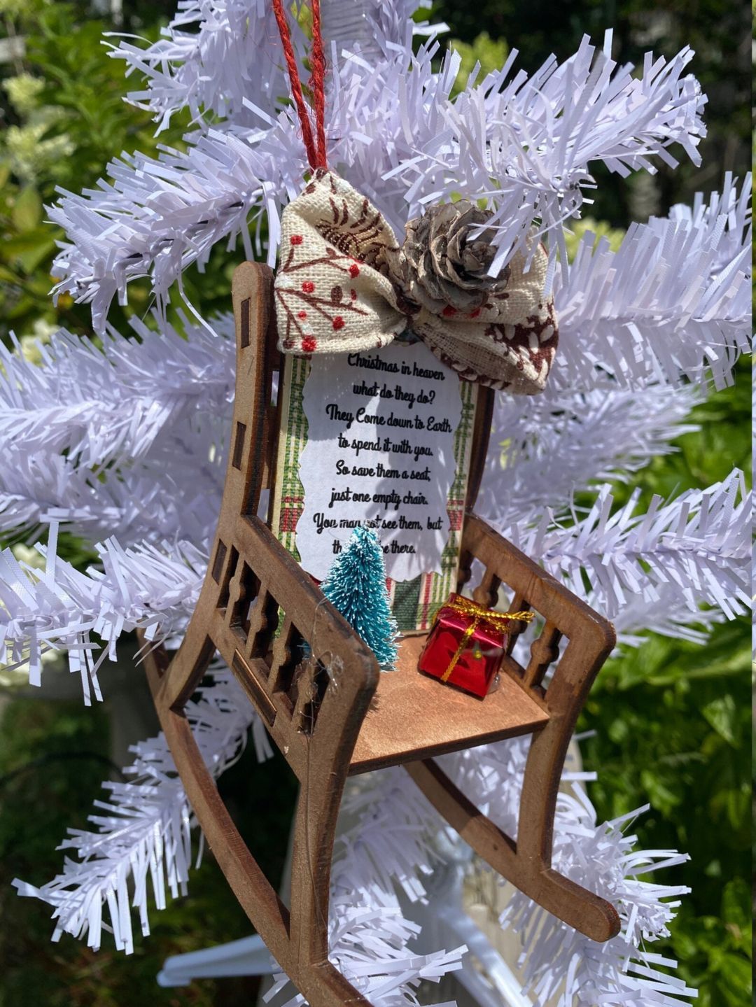 HKM-972243 Heaven Chair Memorial Ornament - Heartfelt Christmas Decoration for Remembering Loved Ones