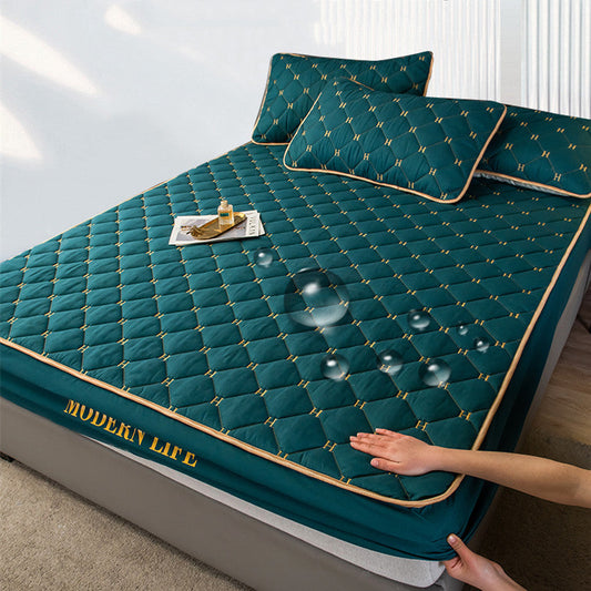 HKM-972947 Quilted Fitted Mattress Protector Cover - Breathable, Dustproof, Waterproof, Green