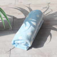 HKM-973075 Cozy Multi-Size Pet Blanket Quilt for Dogs and Cats - Soft for All Seasons